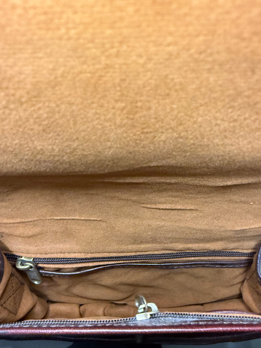 Brown Leather Saddle Bag with Turn-Lock Clasp