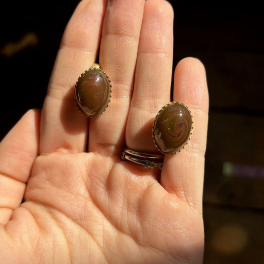 Vintage Brown Stone Earrings (Clip-on)