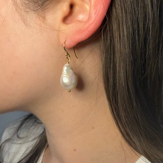 Baroque Pearl Earring