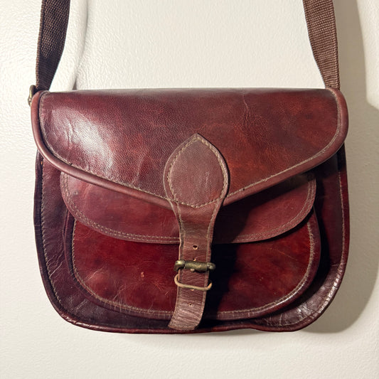 Brown Leather Messenger Cross Body Purse with Buckle