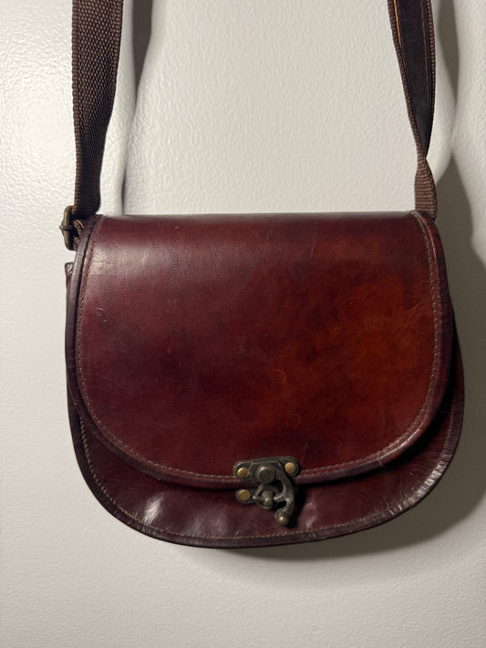 Brown Leather Saddle Bag with Turn-Lock Clasp